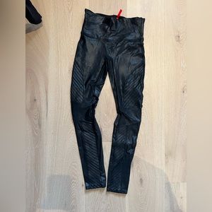 Spanx motto leggings